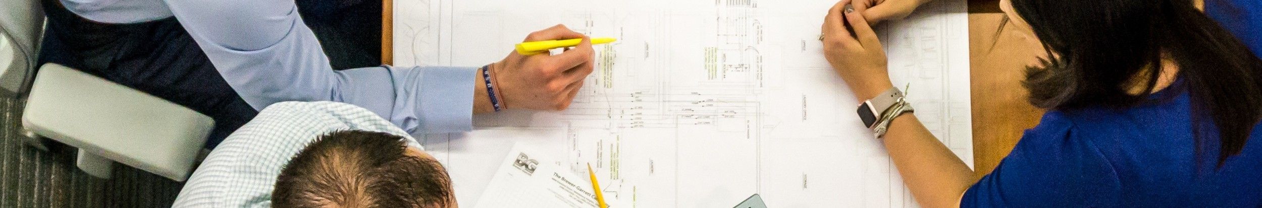 Pose papier peint revêtement mural Seraing – Marchese Alessandro